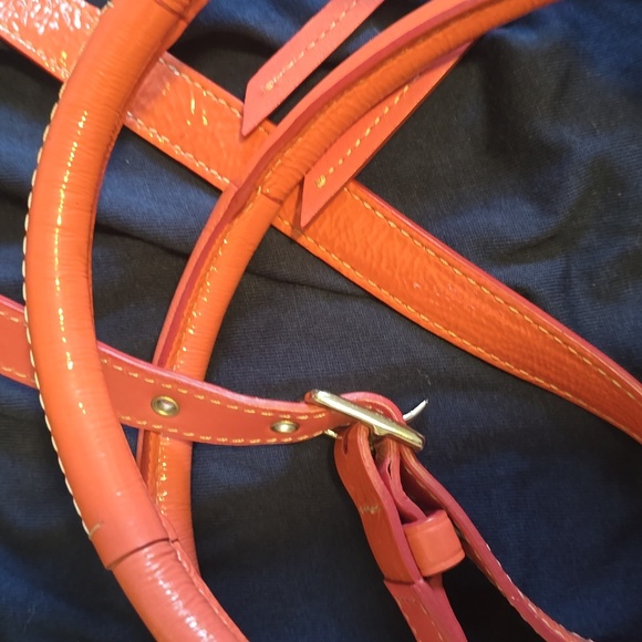 Coach Coral Tote 14L X 10 H X 8W measurements. - Picture 6 of 15